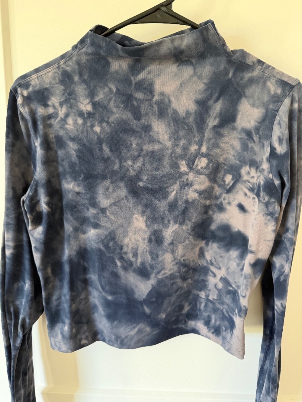 Lullulemon long sleeve